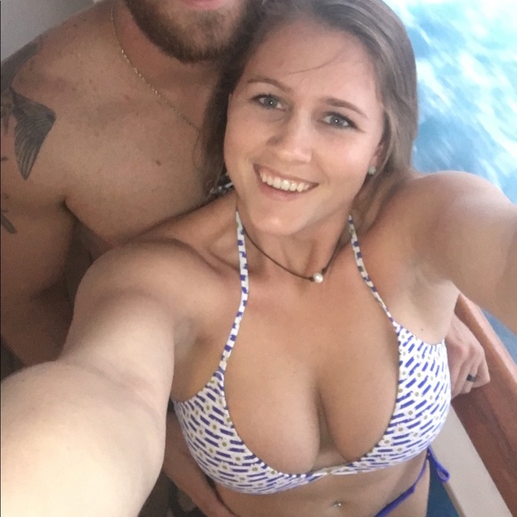 Meet your Posher, Adrianne - Picture 1 of 1